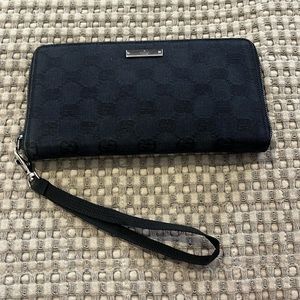GUCCI LEATHER AND CANVAS WALLET